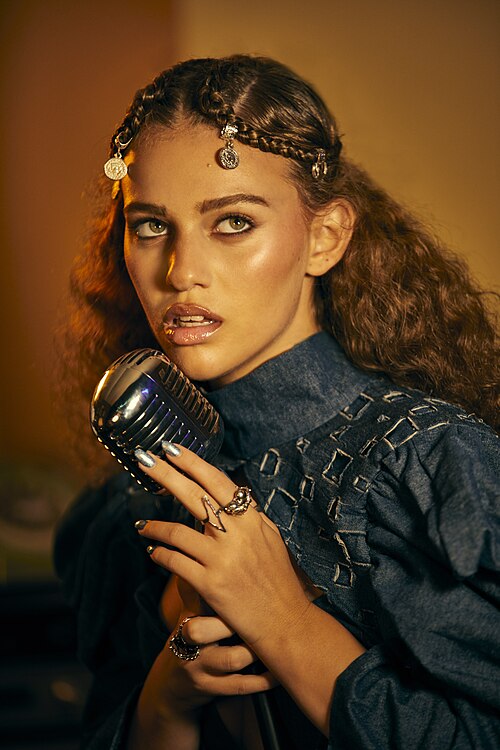 Portrait of Elyanna, Music