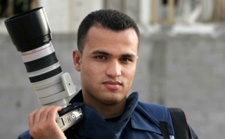 Portrait of Mohammed Omer, Journalism & Media