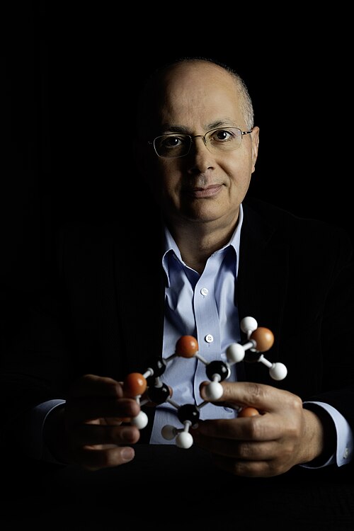 Portrait of Omar M. Yaghi, Science & Medicine